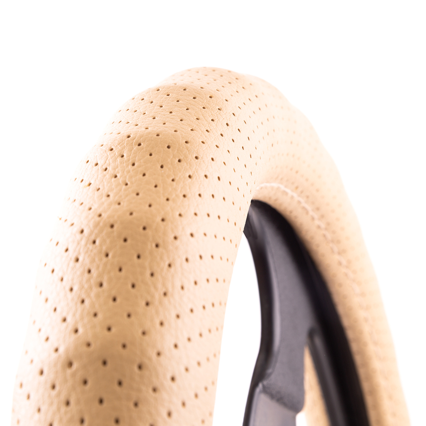 Оплётка руля AUTOPROFI из экокожи AP-1912 BE (M)